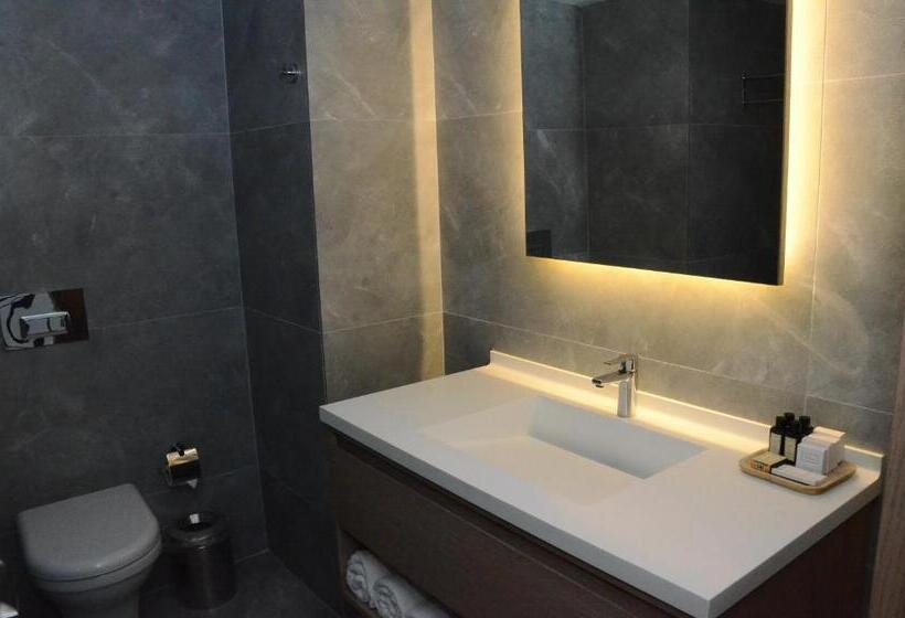 هتل Yalinn Boutique