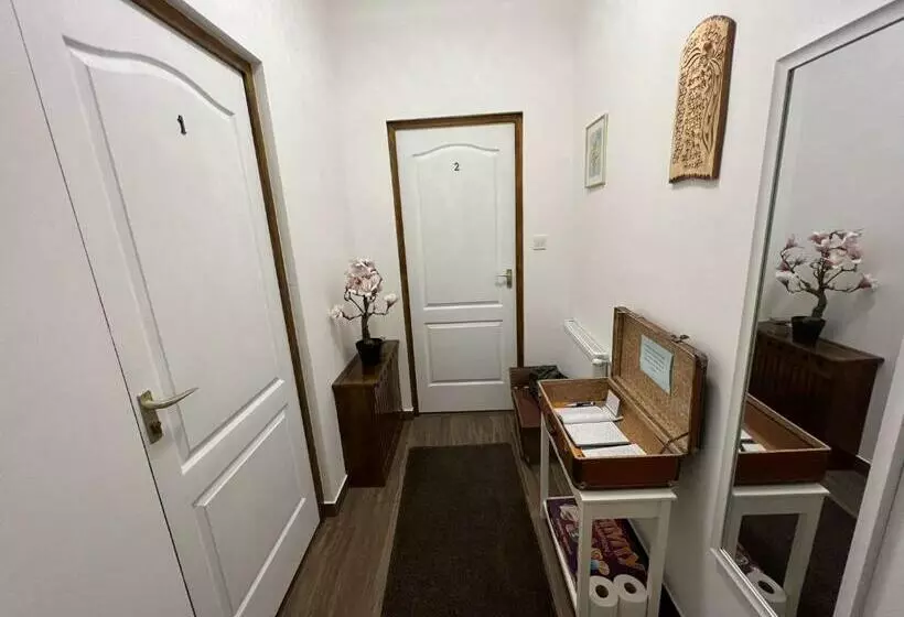 Majatalo Komáromi Vendégház Erdőhorváti