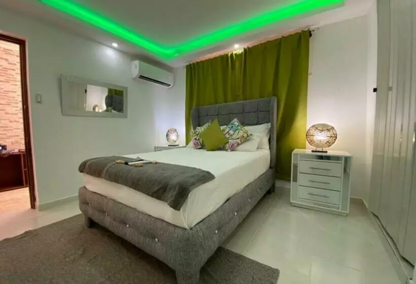 ペンション Room In Guest Room   Cozy 1bd With Common Jacuzzi