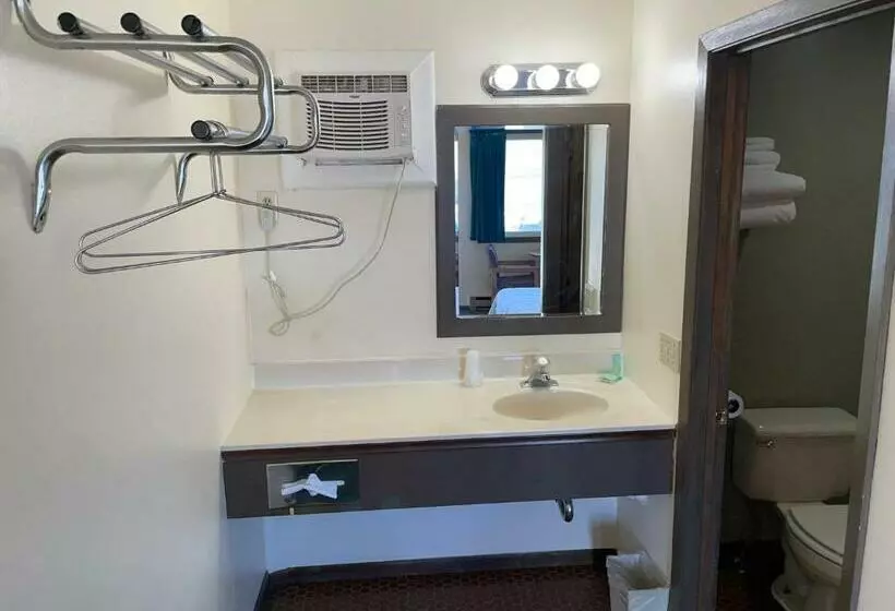 Retkeilymaja 1 Queen Bed