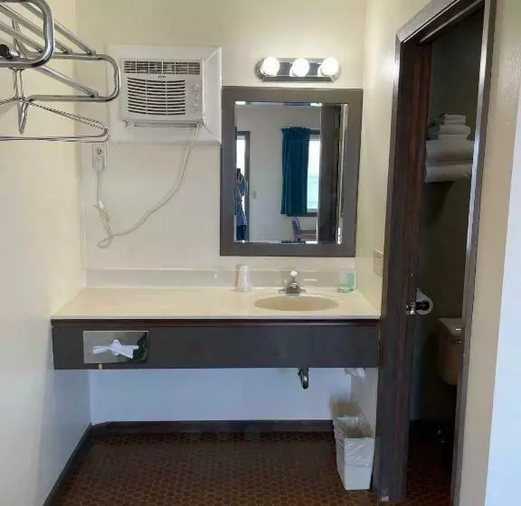 Retkeilymaja 1 Queen Bed