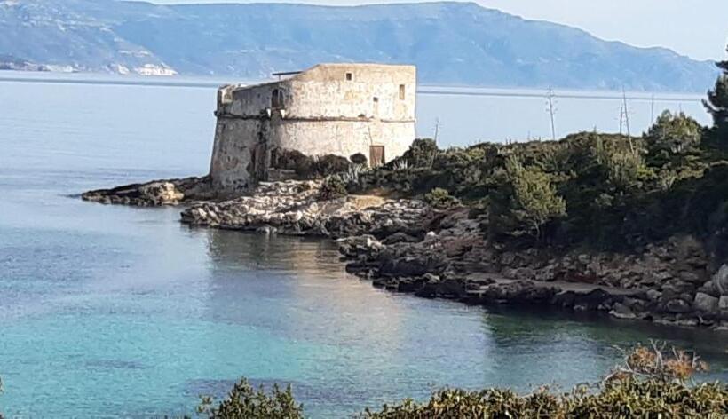 تختخواب و صبحانه Spiaggia Lazzarettohouse