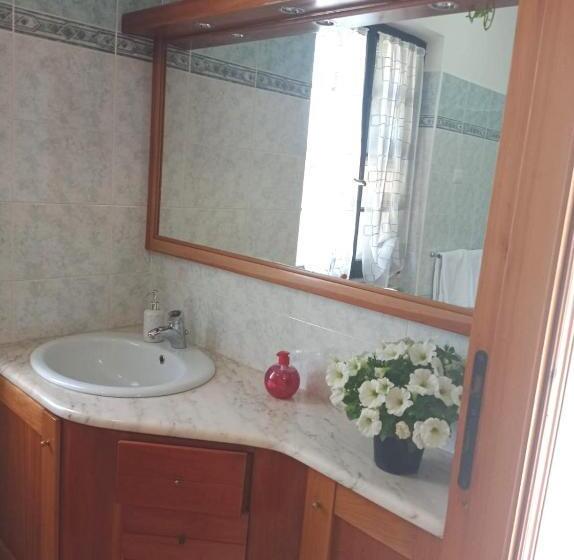 تختخواب و صبحانه Spiaggia Lazzarettohouse