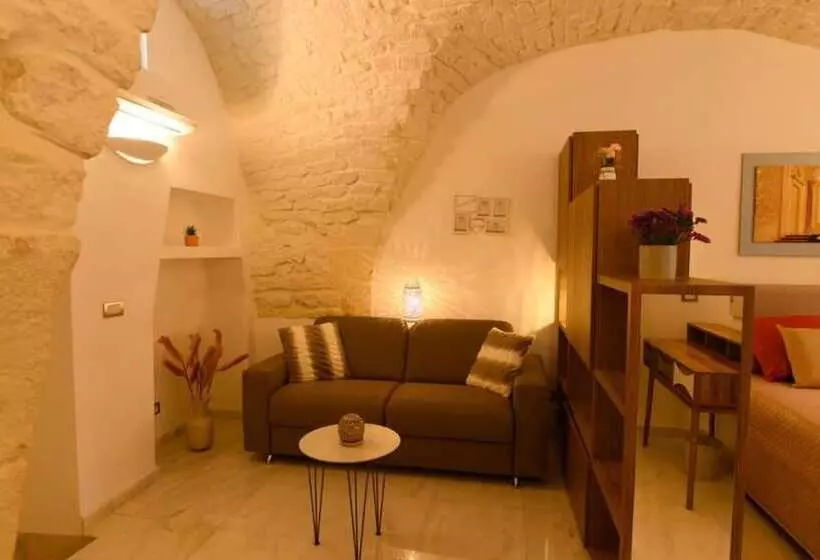 تختخواب و صبحانه Luxury Cassese