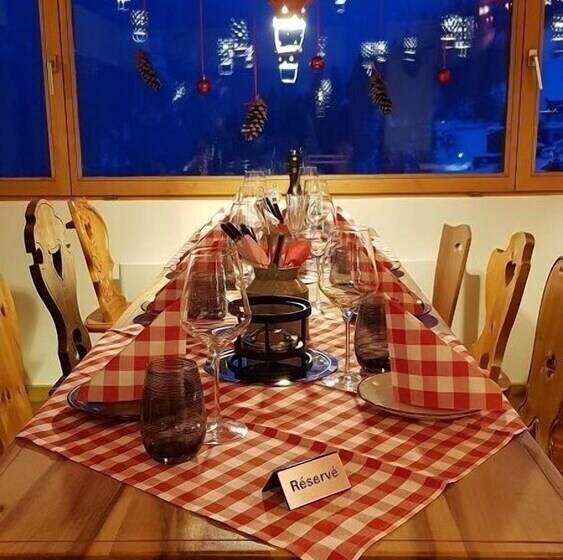 住宿加早餐  The Alpina Lodge