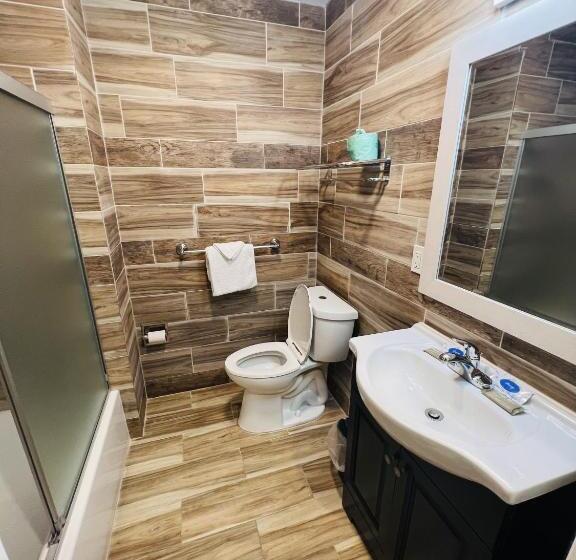 فندق Haiban Inn Jersey City