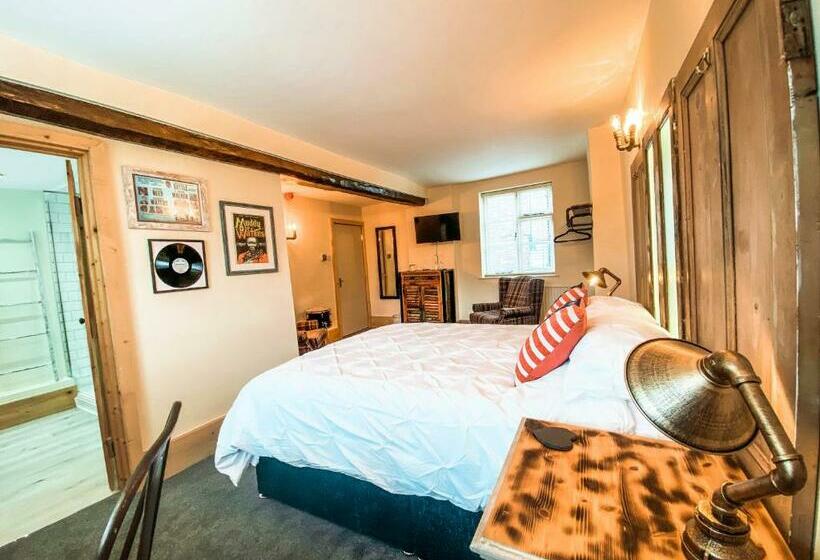 The Bridge At Riverside Suites