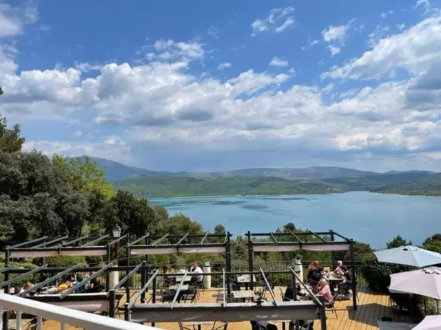 Hotelli Auberge Du Castellas