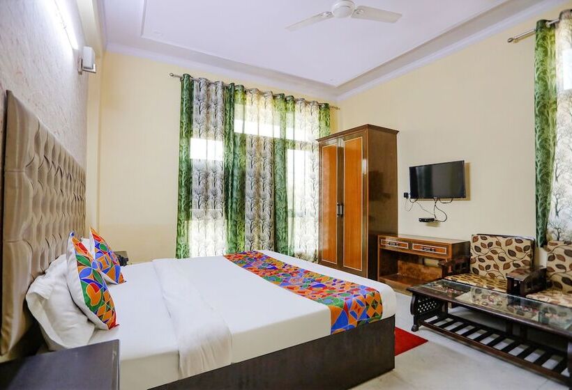 בית מלון כפרי Fabexpress Hm Palace