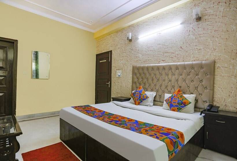 בית מלון כפרי Fabexpress Hm Palace