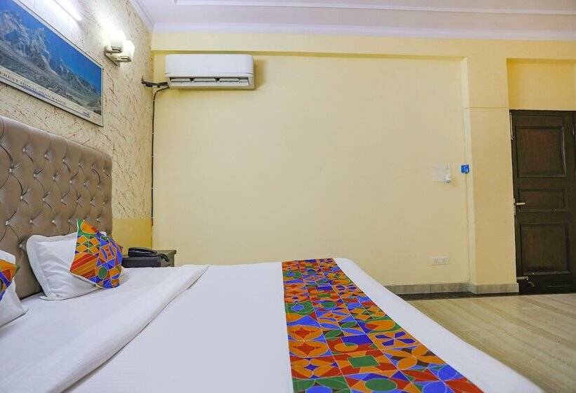 בית מלון כפרי Fabexpress Hm Palace