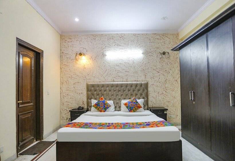 בית מלון כפרי Fabexpress Hm Palace