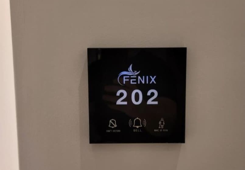هتل Fenix