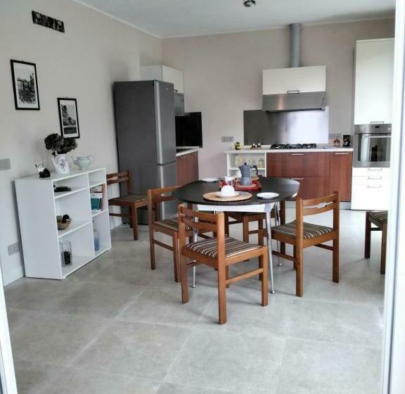 بنسيون Vento Di Levante Suite , Nuova Struttura In Collina