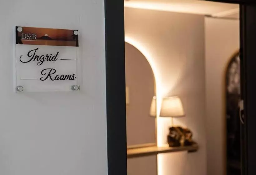 ベッドアンドブレックファースト Ingrid Rooms Tropea