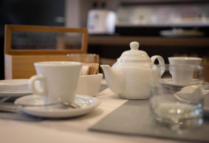 ベッドアンドブレックファースト Ingrid Rooms Tropea