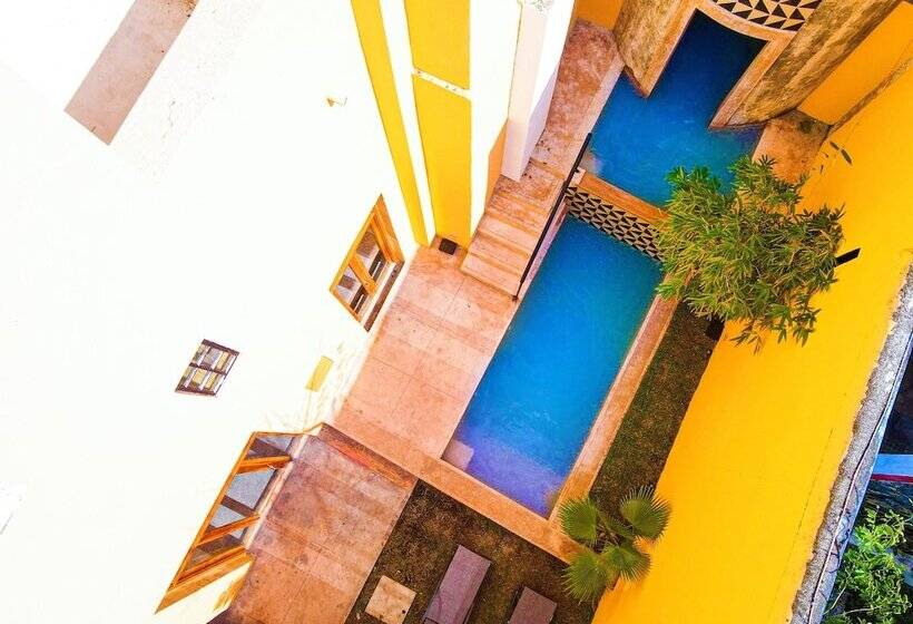 בית מלון כפרי La Nacional By Kavia