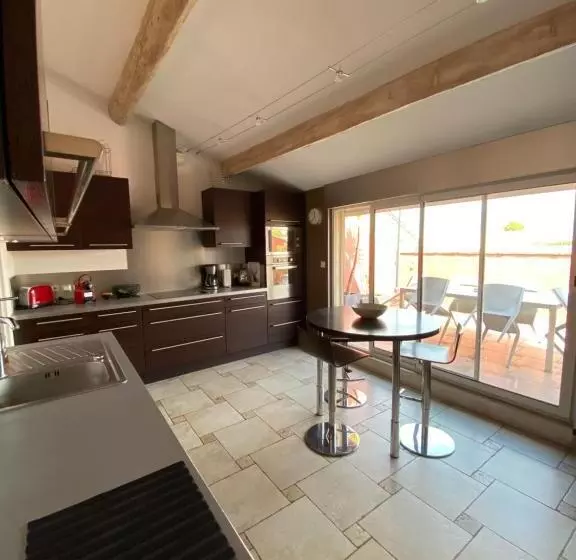 Le Loft Duplex, 2 Terrasses, Au Coeur Du Village