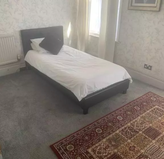 Majatalo The New Macleods Guest House