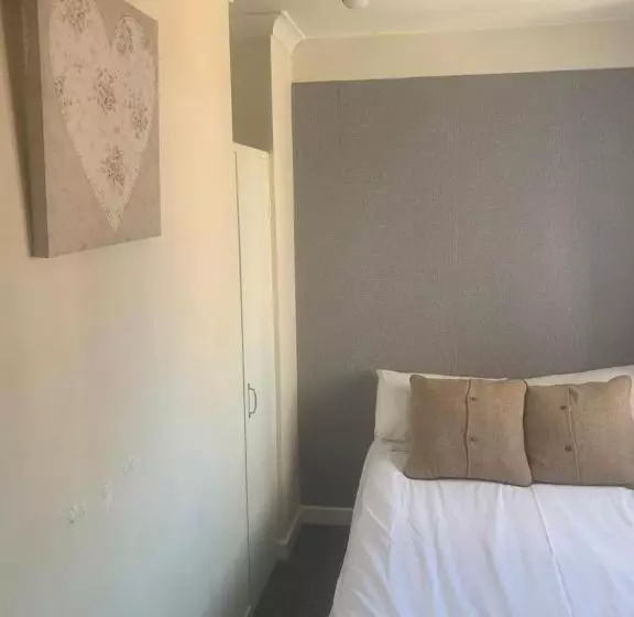 Majatalo The New Macleods Guest House