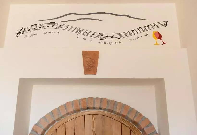 ペンション Vinný Sklep Rozárka