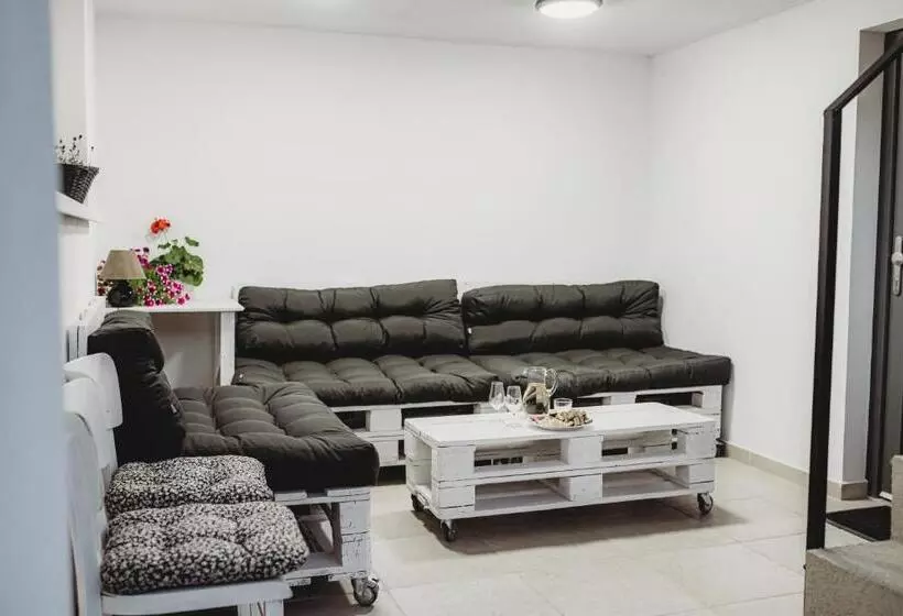 ペンション Vinný Sklep Rozárka