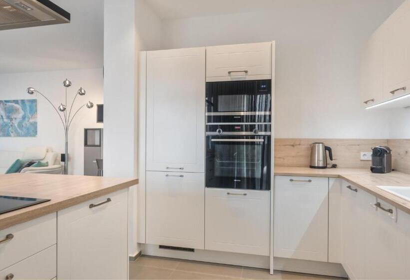 Tinerfe 1 1 Deluxe 2b