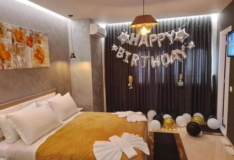 Ajilin Hotel Rooms