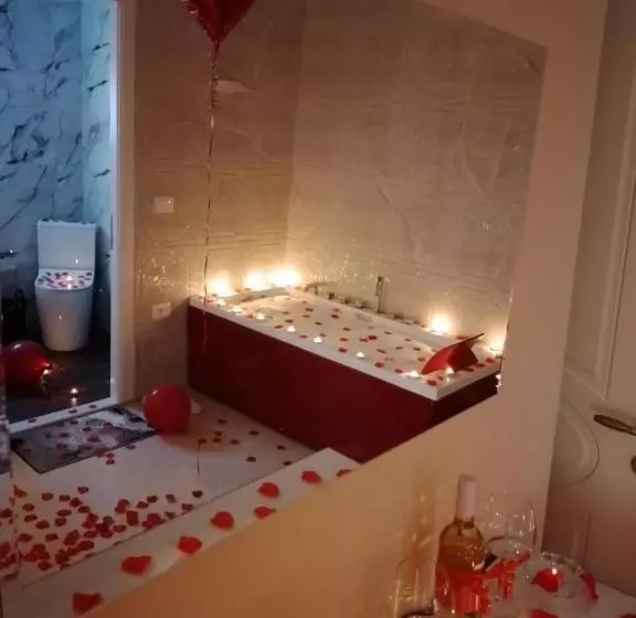 Ajilin Hotel Rooms