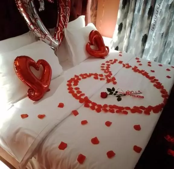 Ajilin Hotel Rooms