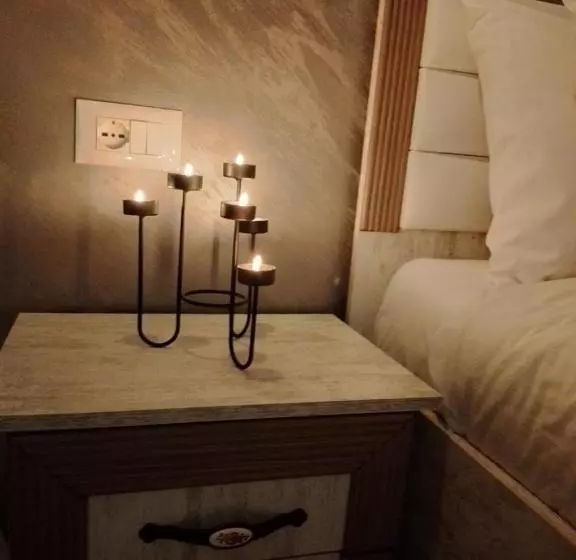 Ajilin Hotel Rooms