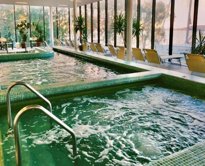 Bl Lakeside Apartman