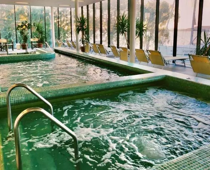 Bl Lakeside Apartman