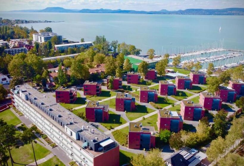 Bl Lakeside Apartman