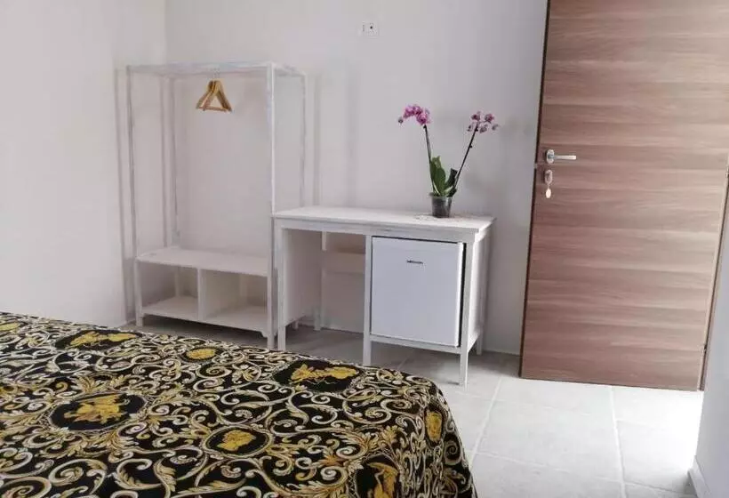 ホテル Agriturismo Il Miticello