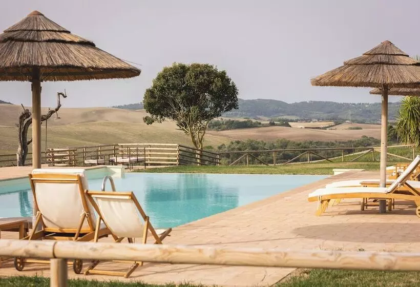 Hotelli Le Fraine   Agriturismo & Olives Glamping