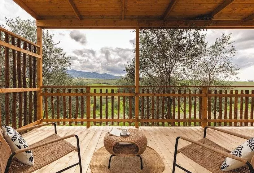 Hotelli Le Fraine   Agriturismo & Olives Glamping