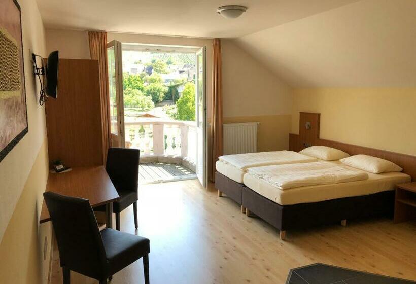 בית מלון כפרי & Restaurant Brühler Hof