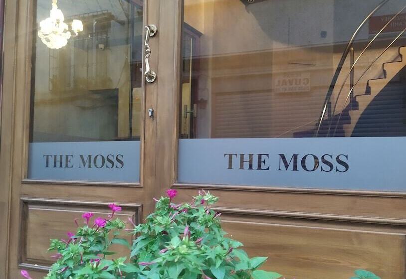 ホテル The Moss