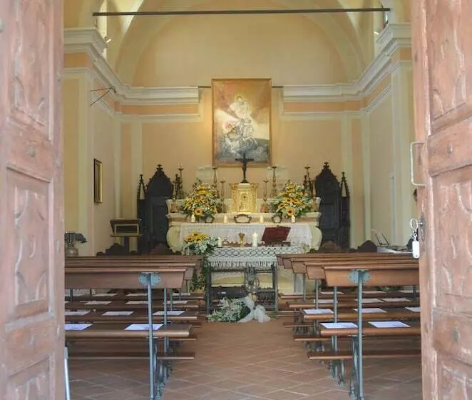 בית מלון כפרי Borgo Ramezzana Country House