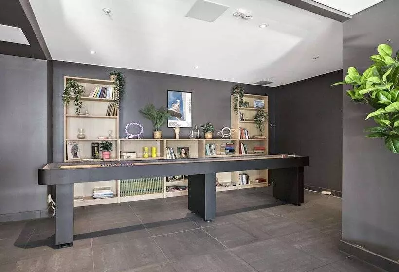 Отель Aiden By Best Western Stockholm Solna