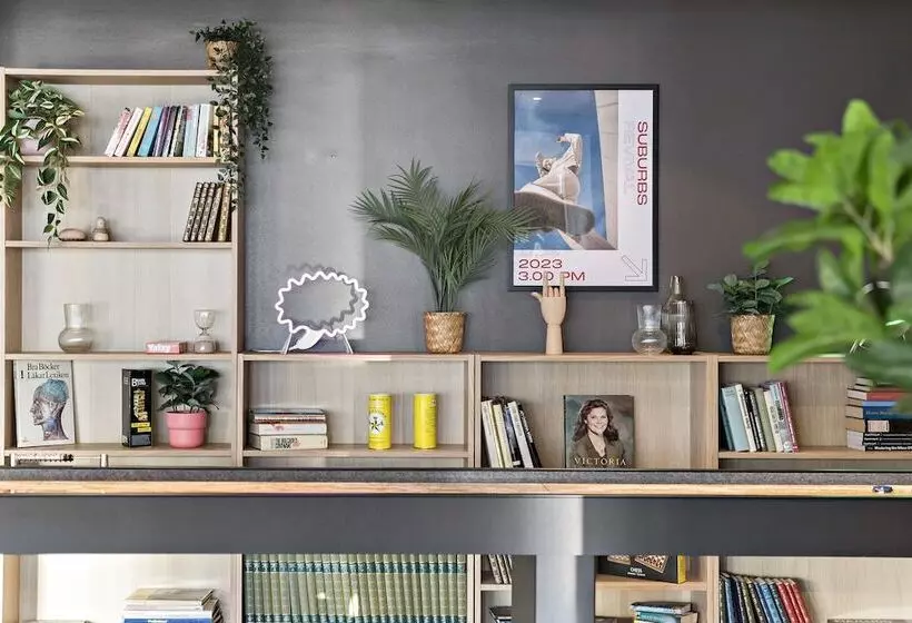 Отель Aiden By Best Western Stockholm Solna