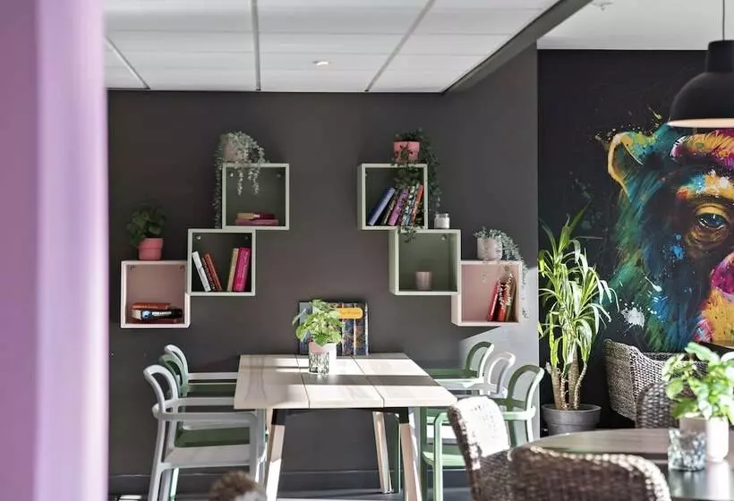 Отель Aiden By Best Western Stockholm Solna