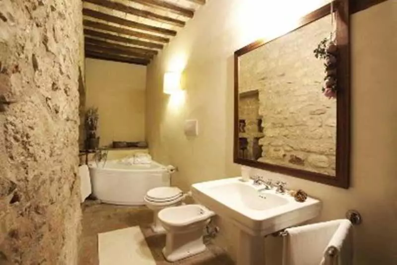ホテル Castello Valenzino