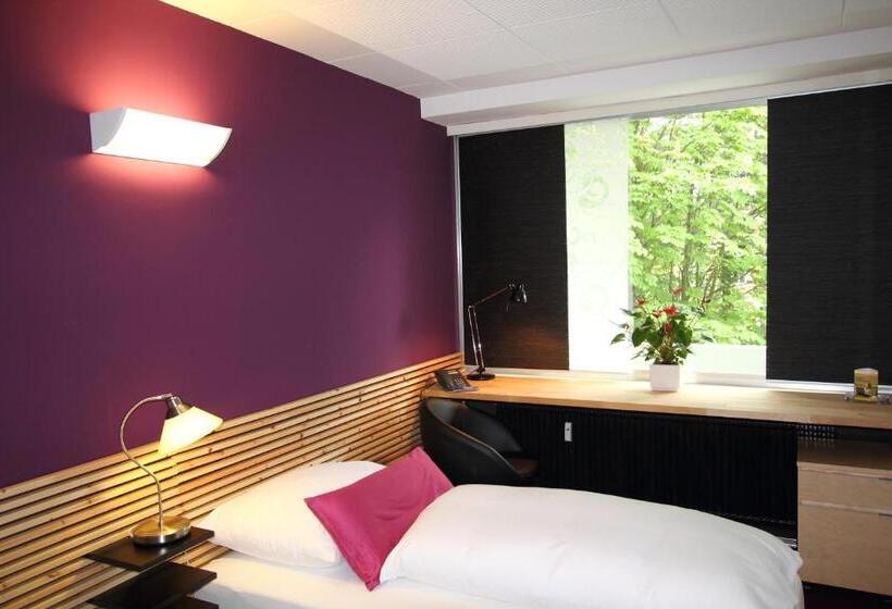 ホテル College Garden