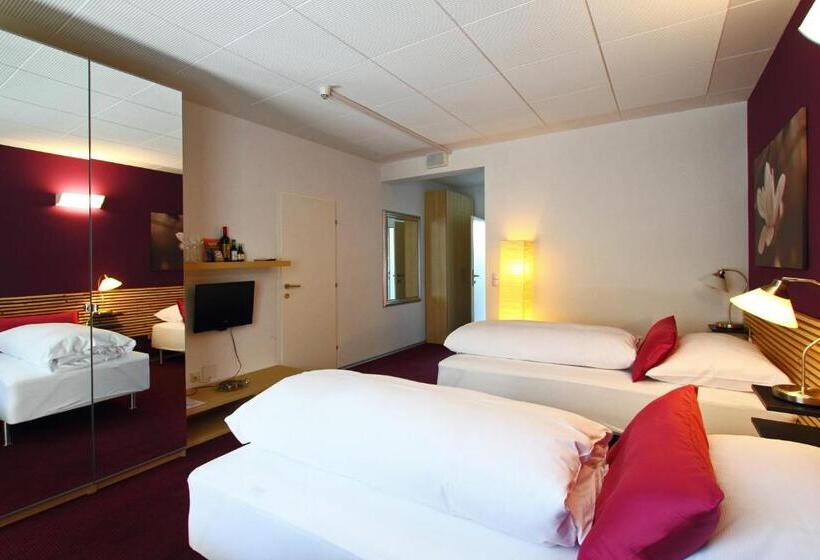 ホテル College Garden