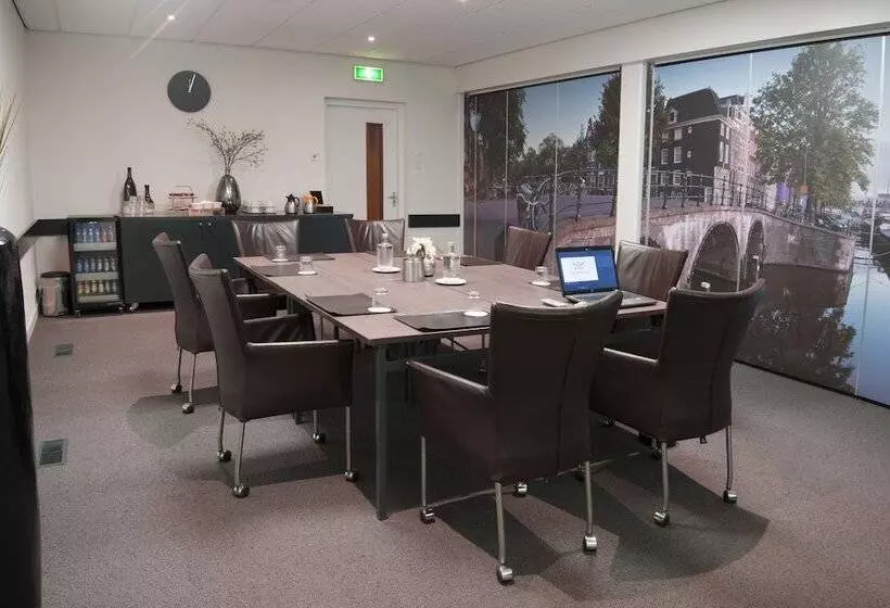 酒店 De Zoete Inval Haarlemmerliede