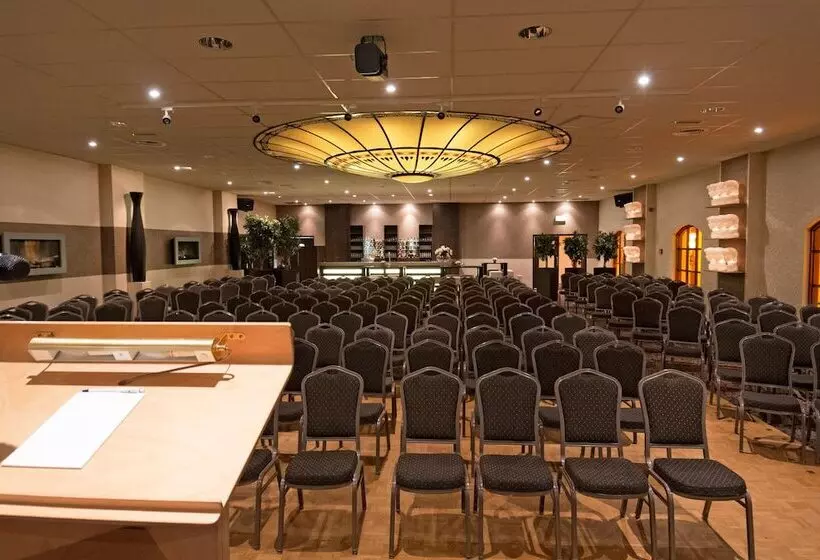 酒店 De Zoete Inval Haarlemmerliede