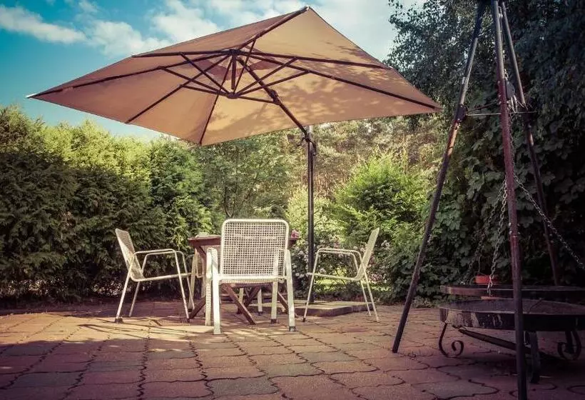 Отель Dwa Księżyce