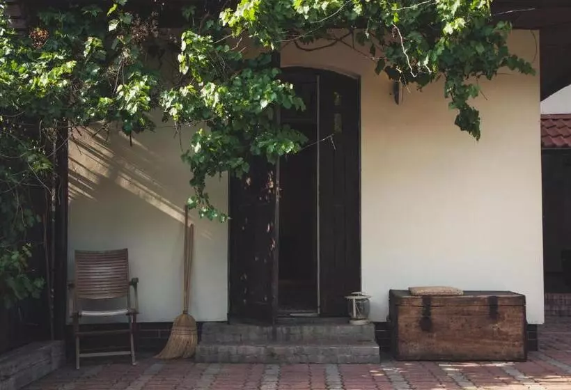 Отель Dwa Księżyce